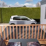 Chalet Thuizinouddorp Parel No 30 & Oester No 29 Verkoeling Aan Zee *