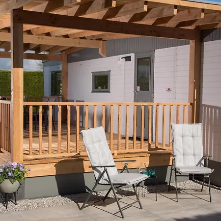 Thuizinouddorp Chalet Oester No 29 & Chalet Parel No 30 Ouddorp
