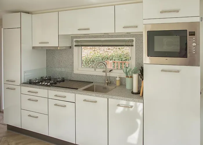 Thuizinouddorp Parel No 30 & Oester No 29 Verkoeling Aan Zee בקתה