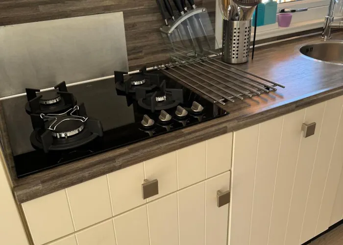 Thuizinouddorp Parel No 30 & Oester No 29 Verkoeling Aan Zee