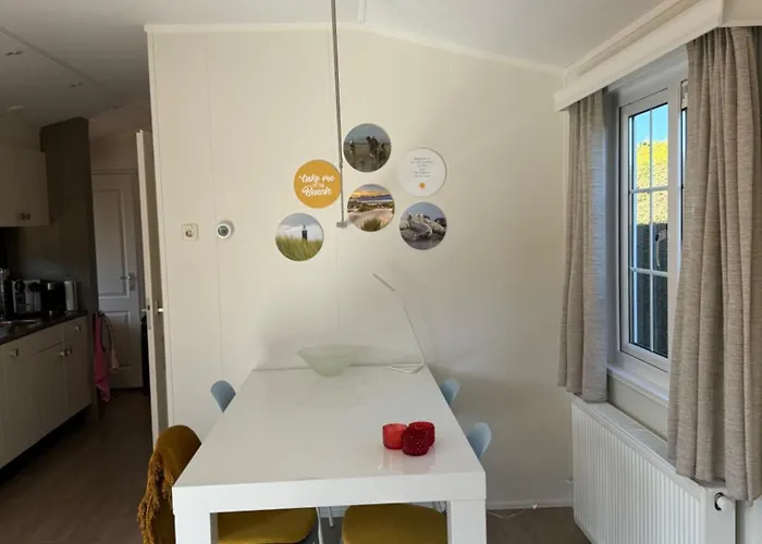 Thuizinouddorp Parel No 30 & Oester No 29 Verkoeling Aan Zee *