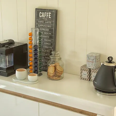 Thuizinouddorp Parel No 30 & Oester No 29 Verkoeling Aan Zee