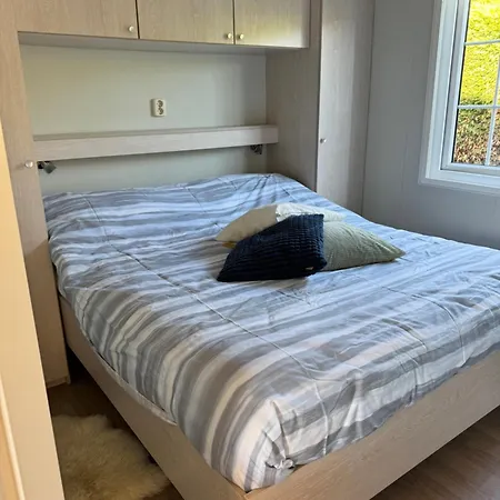 Chalet Thuizinouddorp Parel No 30 & Oester No 29 Verkoeling Aan Zee *