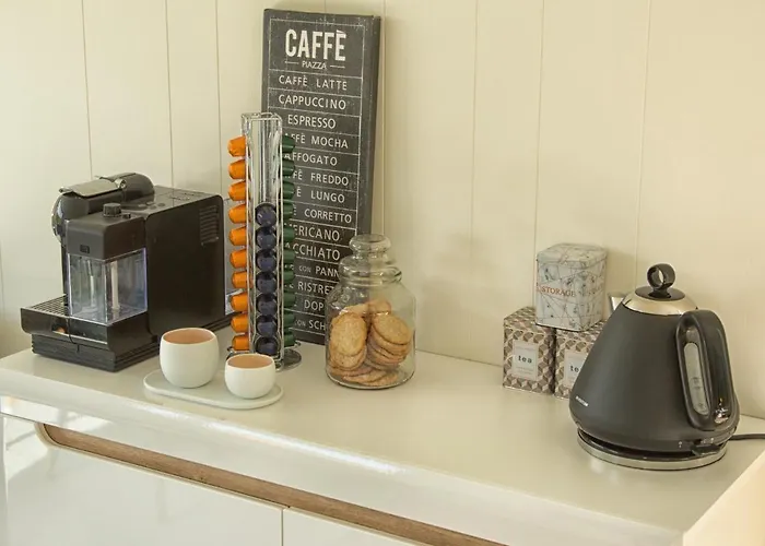 Thuizinouddorp Parel No 30 & Oester No 29 Verkoeling Aan Zee